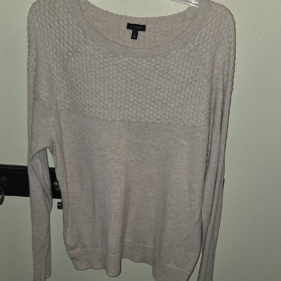 Talbots Sweaters - Talbots Beige Textured Knit Pullover